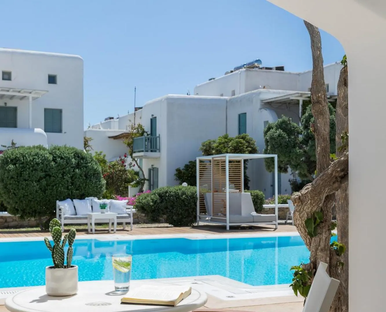 Corfos Hotel Ornos  Yunanistan
