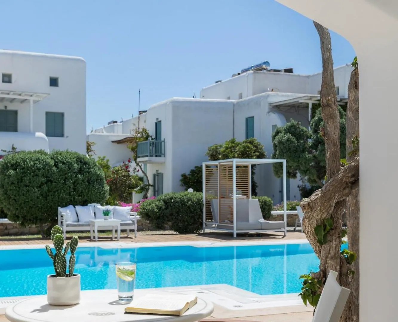 Corfos Hotel Ornos  3*, Ornos (Mykonos) Grecia